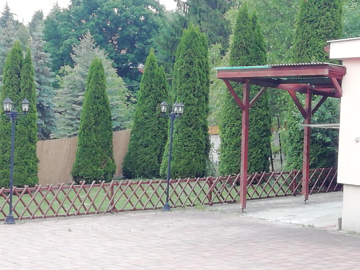 Asta La Vista Vendeghaz Hotel Miskolc Buitenkant foto