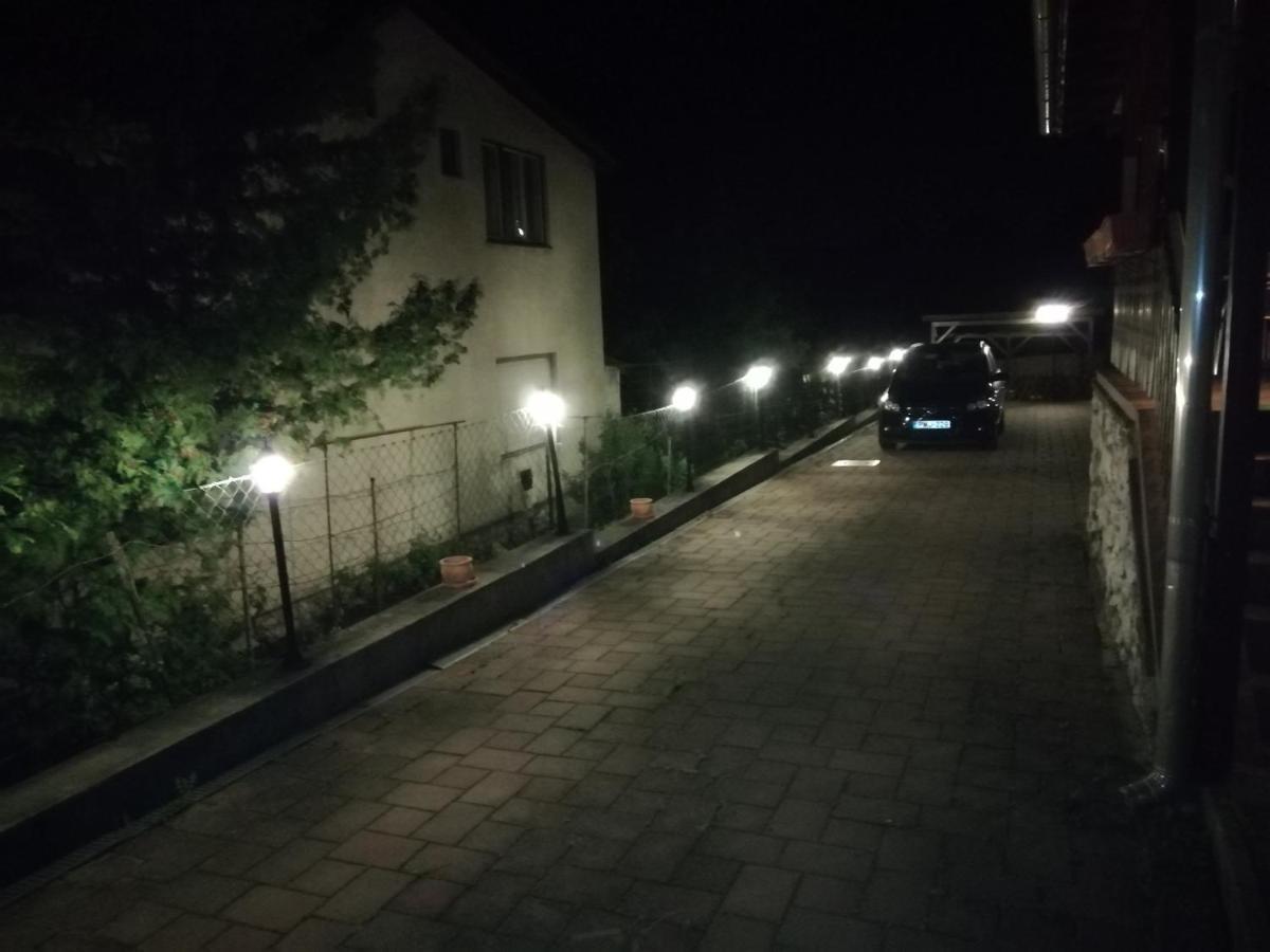 Asta La Vista Vendeghaz Hotel Miskolc Buitenkant foto