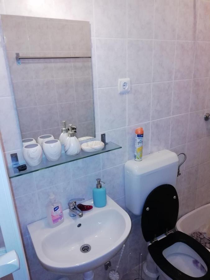 Asta La Vista Vendeghaz Hotel Miskolc Buitenkant foto