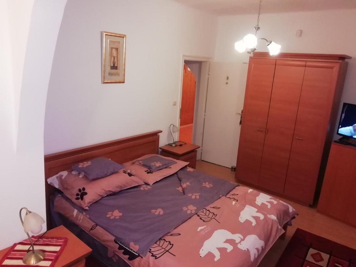 Asta La Vista Vendeghaz Hotel Miskolc Buitenkant foto