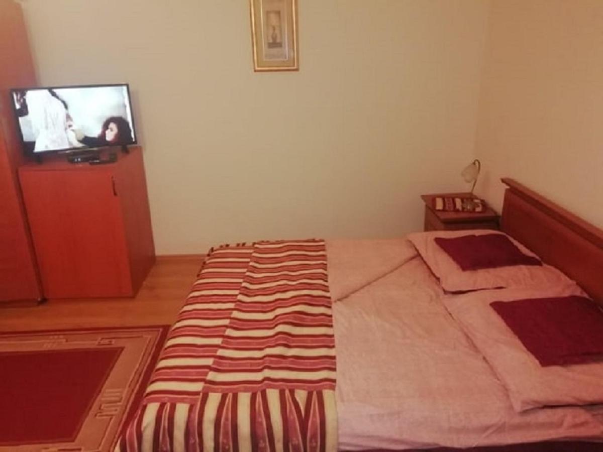 Asta La Vista Vendeghaz Hotel Miskolc Buitenkant foto