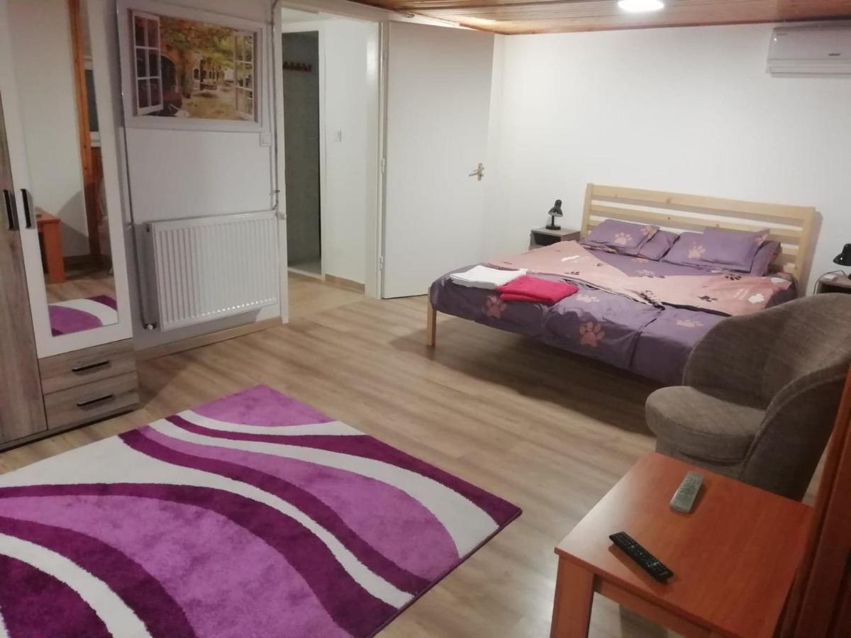 Asta La Vista Vendeghaz Hotel Miskolc Buitenkant foto